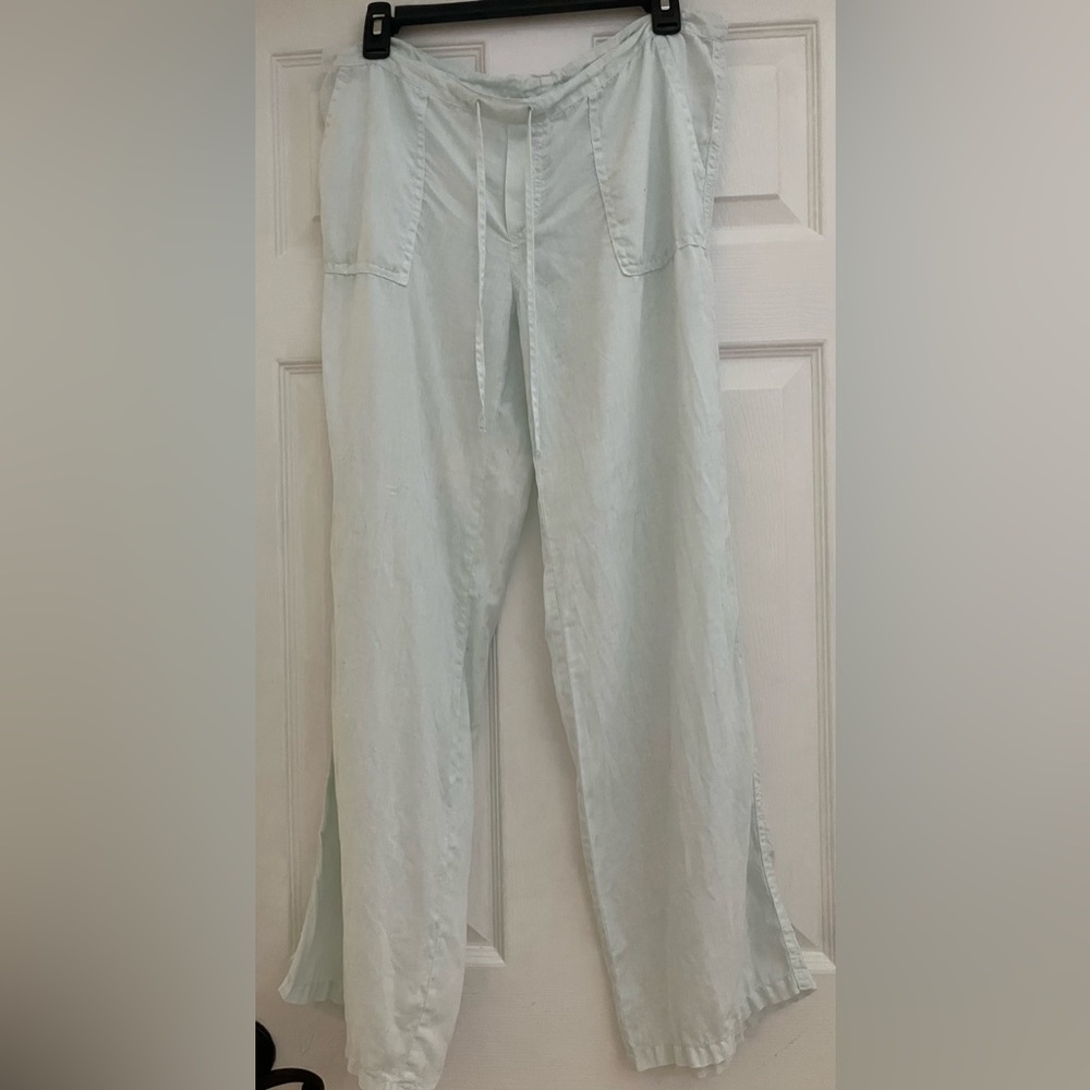 LONDONJEAN Light green Women's Pants